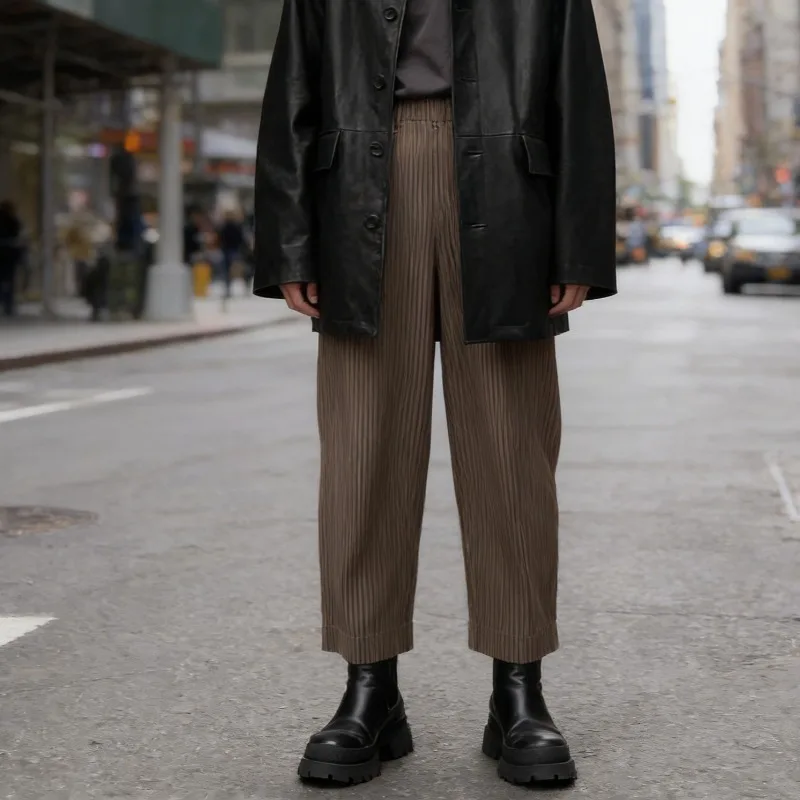 

Мужские плиссированные брюки Miyake 2026: свободные, широкие, прямые, однотонные, весна-лето, повседневные, с эффектом плиссе, стильные