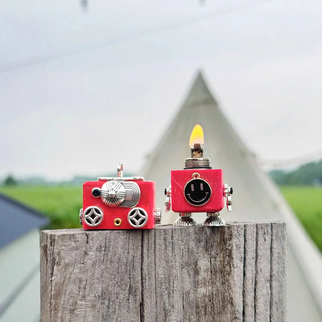 

New Creative Multifunctional Handmade Wooden Cigarette Lighter with High Aesthetic Value