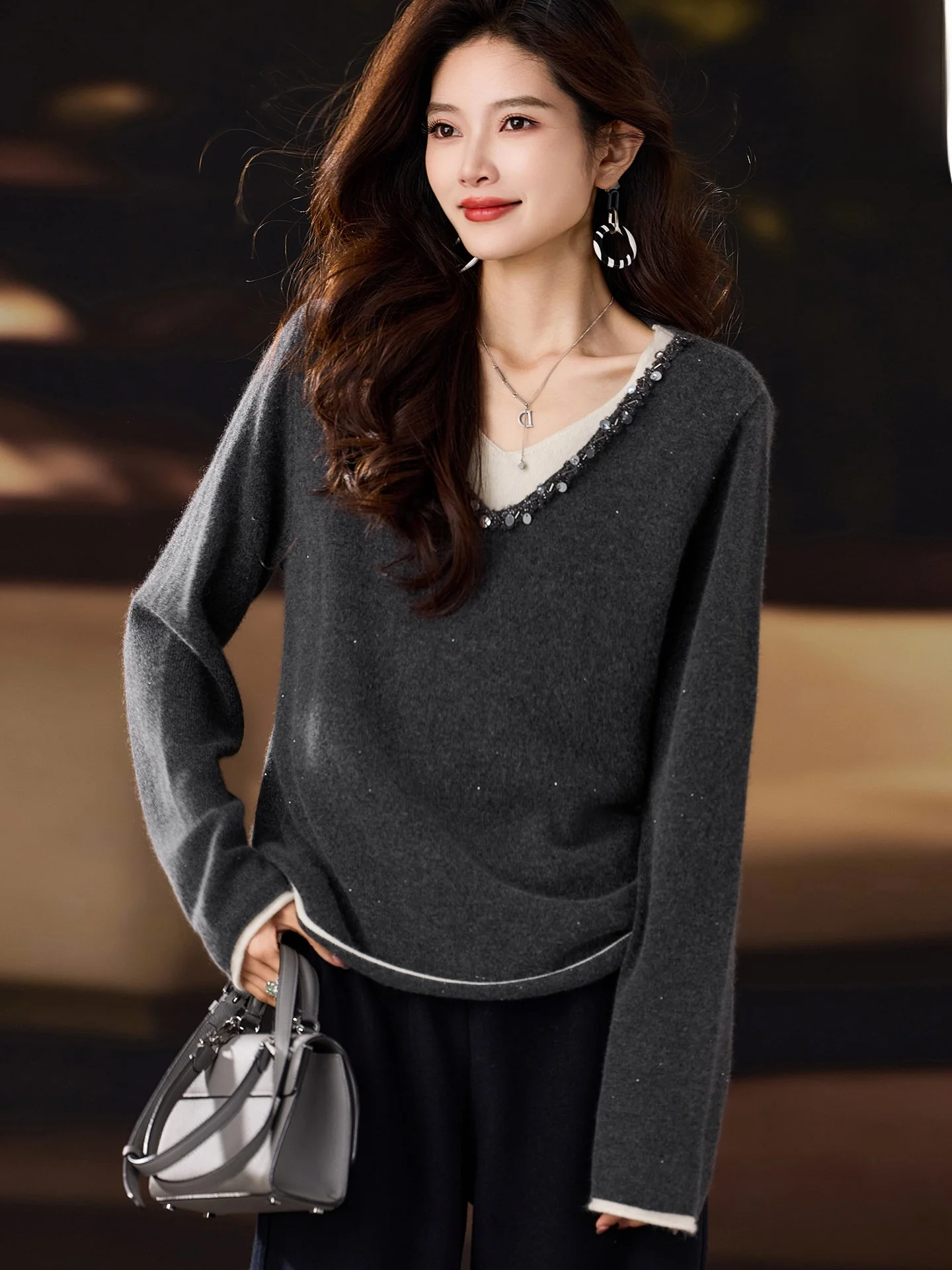 

V-Ne Knitted Sweater Women's plus Size Winter New Sle Faux Two-Piece Woolen Sweater Street Sle Warmth Faionable Beads