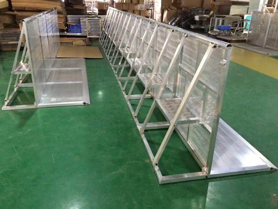 【Best-selling】Anti-Slip 1.2x1m Portable CE Certificate Stage Barrier Concerts Crowed Barriers For Rentals