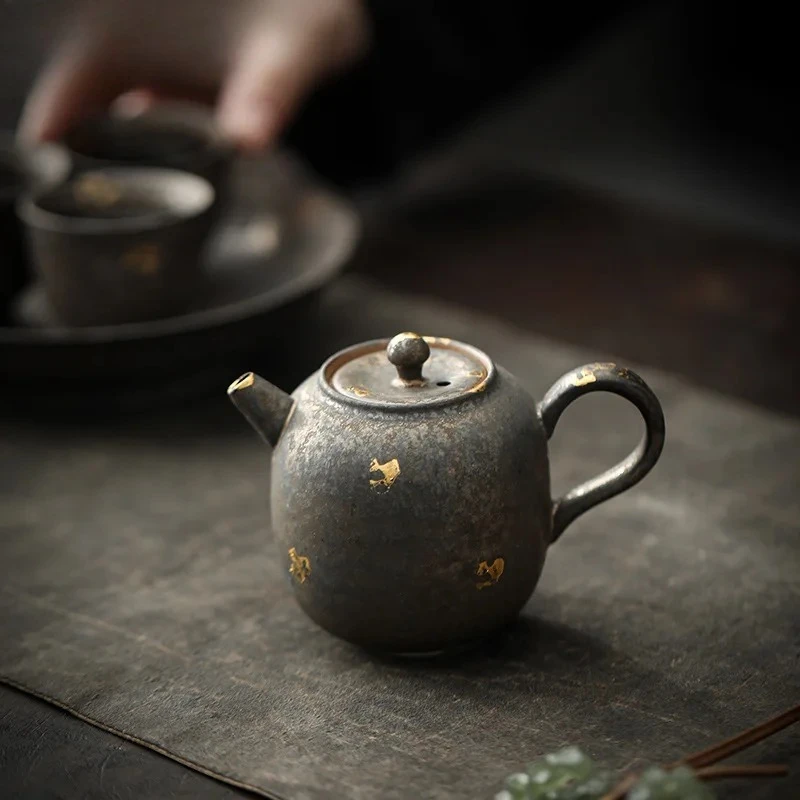 

Японский чайник из глазурованной керамики в стиле ретро с золотыми вкраплениями, для домашнего использования, с заварочным ситом, аксессуар для кафе
