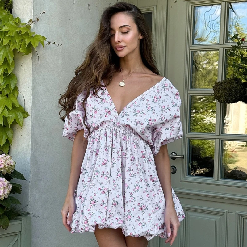 

TARUXY Floral V-Neck Puff-Sleeve Dress Women's Bud Hem Sexy Backless Lace Up Short Dress 2026 Summer New Vacation Party Dress