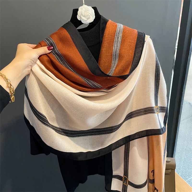 

2025 Designer Brand Women Scarf Classical Print Lady Shawls Cotton Feeling Soft Oversize Hijabs Neck Headband Tassel Foulard