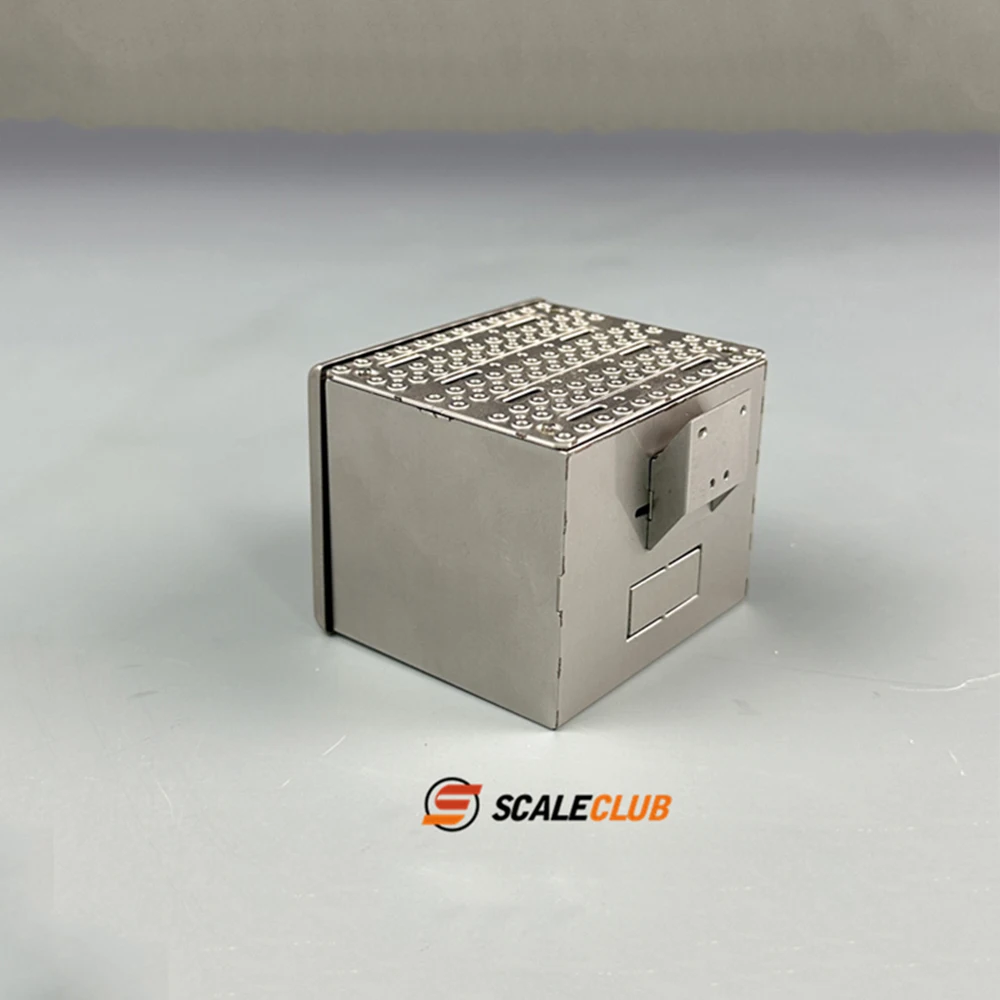 Scaleclub 1/14 Tamiya MA ciągnik siodłowy wywrotka Euro 6 stylizowany na rury wydechowe z zbiornikiem