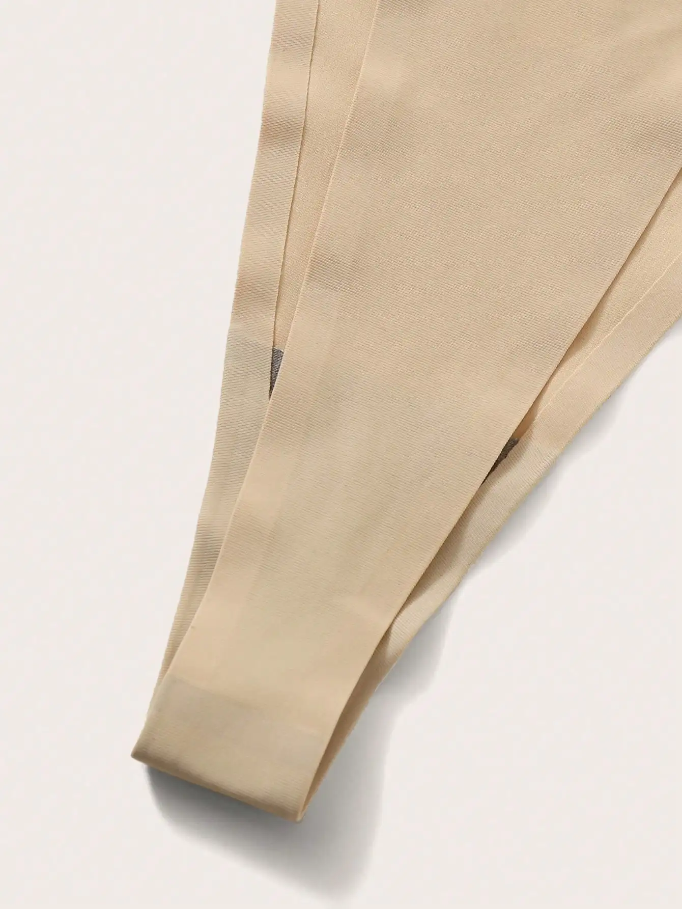 Tanga de mujer invisible y sin costuras de 2 piezas negro + color de piel simple se puede combinar con vestidos formales. Ropa interior de mujer C678