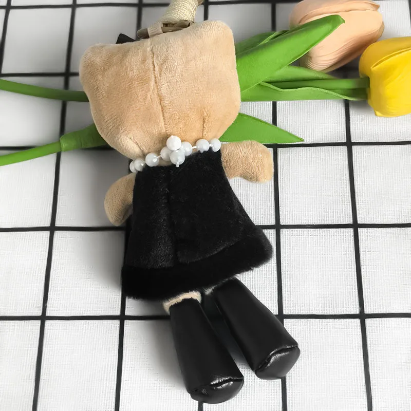Longues jambes mode Hello Kitty en peluche Anime animaux en peluche Kawaii poupée Keychais petit pendentif sac à dos tentures enfant fille cadeau