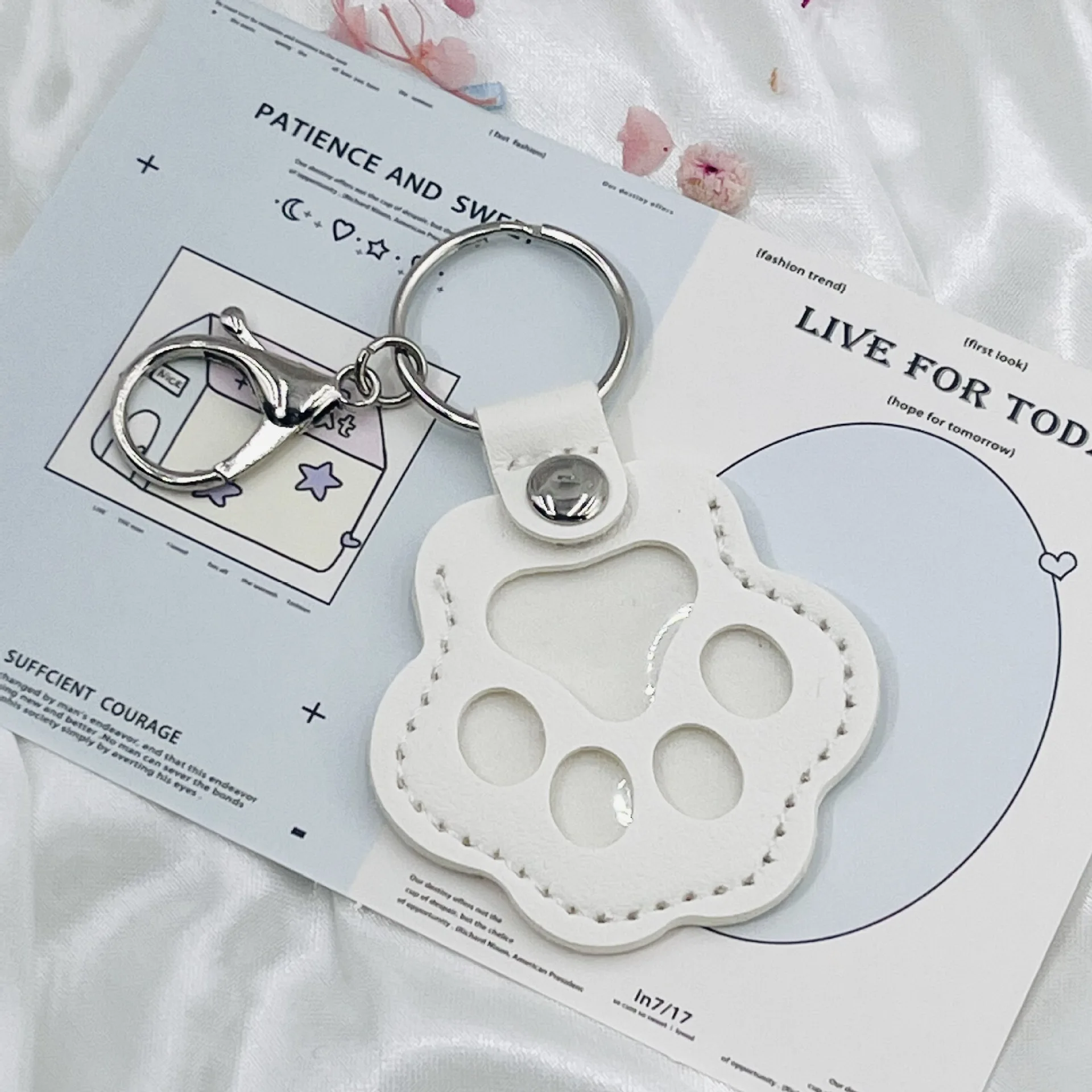 Personalisierter Haustierhaar-Aufbewahrungsanhänger Schlüsselanhänger Auto-Leder-Taschenanhänger Niedlicher Schlüsselanhänger Einzigartiges Hängendes Ornament Accessoires Geschenk – Detail 6