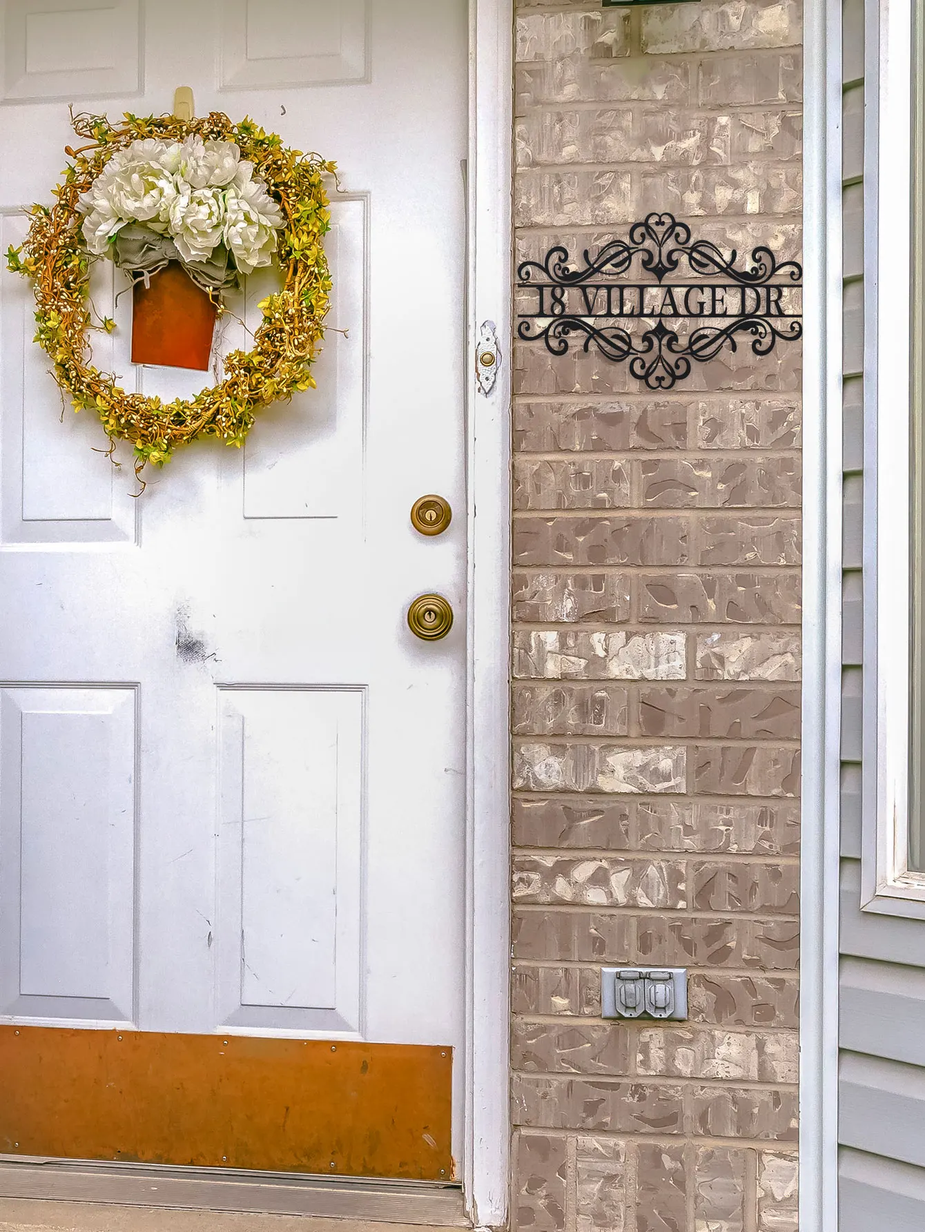 لافتة اسم معدنية مخصصة - لوحة اسم العائلة بحروف - فن معدني مزخرف لرحلة الانتقال لمنزل جديد، هدية زفاف - خارجي