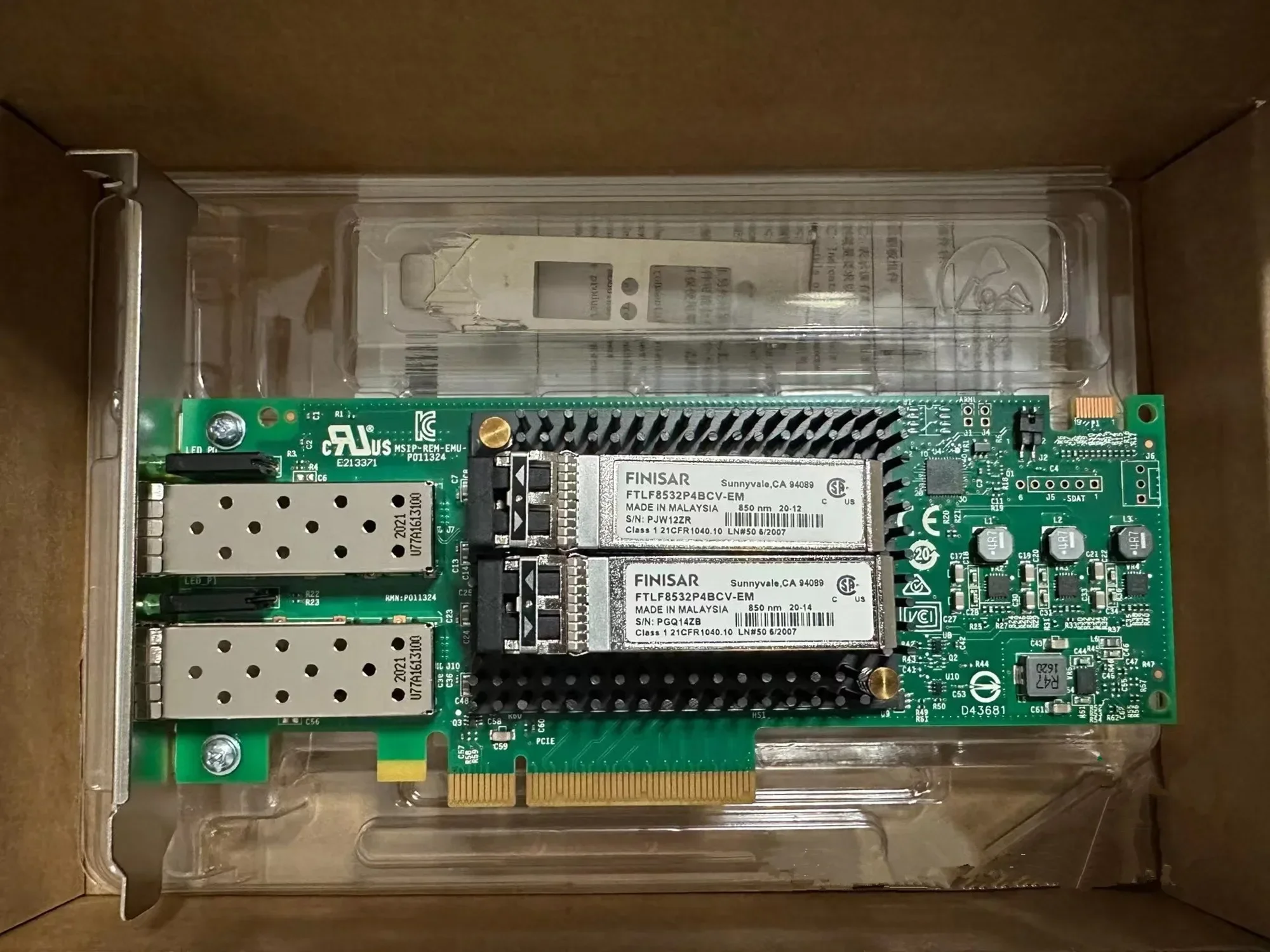 EMULEX Optic Channel Card 32G Dual Port  LPE32002-M2 2-Port 32GB Fibre Channel 32gb HBA Tape Module