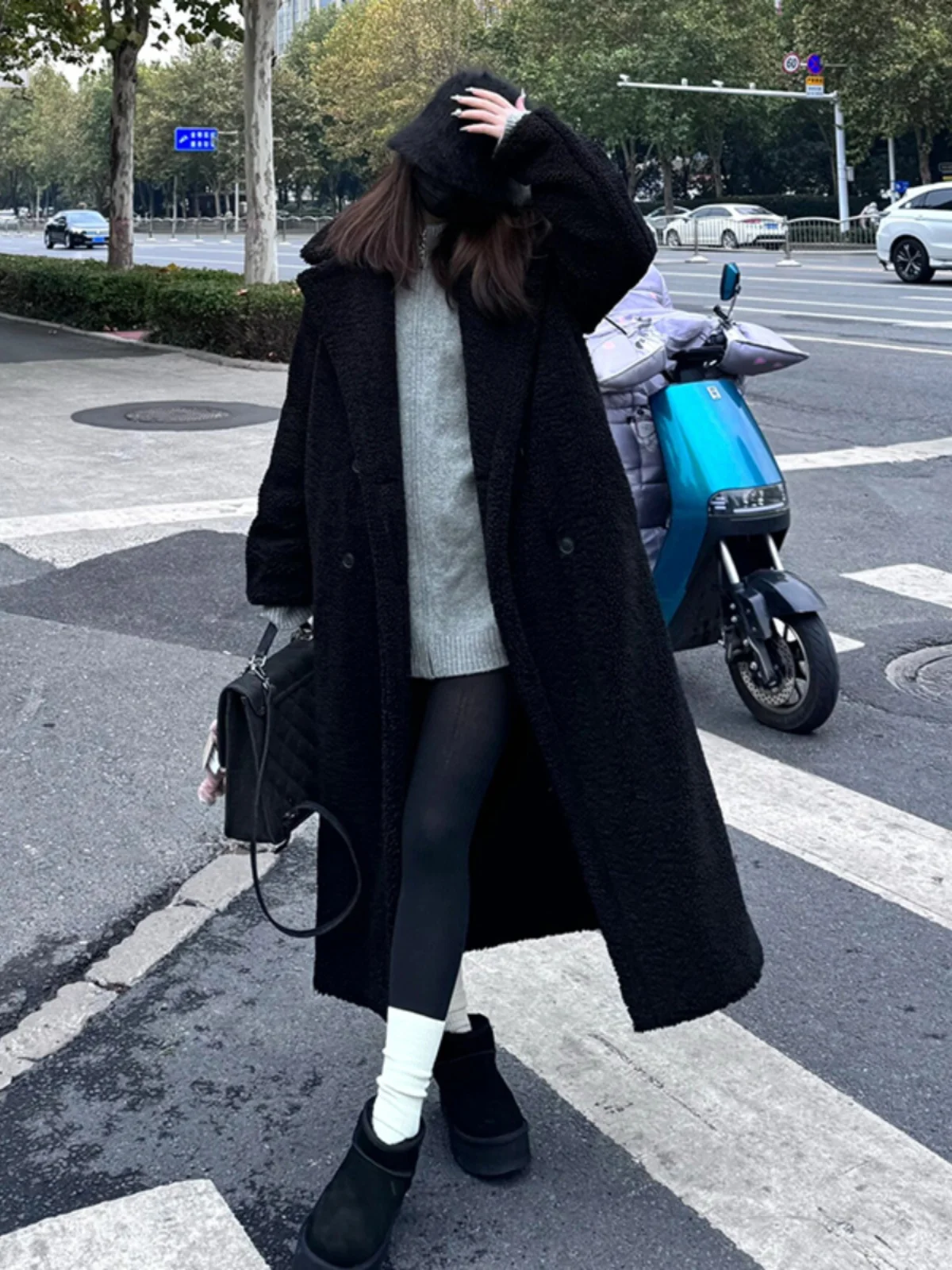 Black Long Plush Teddy Bear Coat Women's Thickened Winter Outerwear Jacket Street Style Loose Fit Long Sleeve No Hat