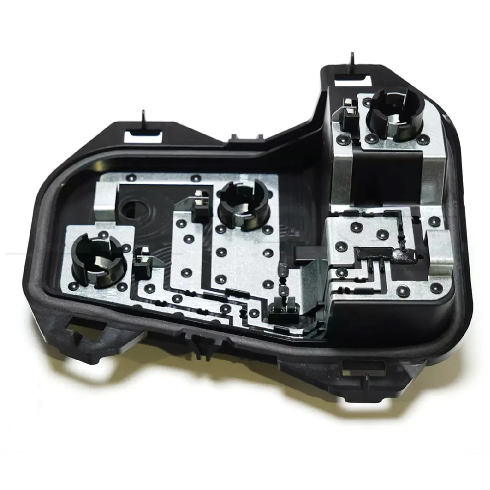 Rear Left Light Holder Assembly for BMW One Series (For F20/F21) LCI Fits Models from Year \\\'15 \\\'20 Part No 63217262575
