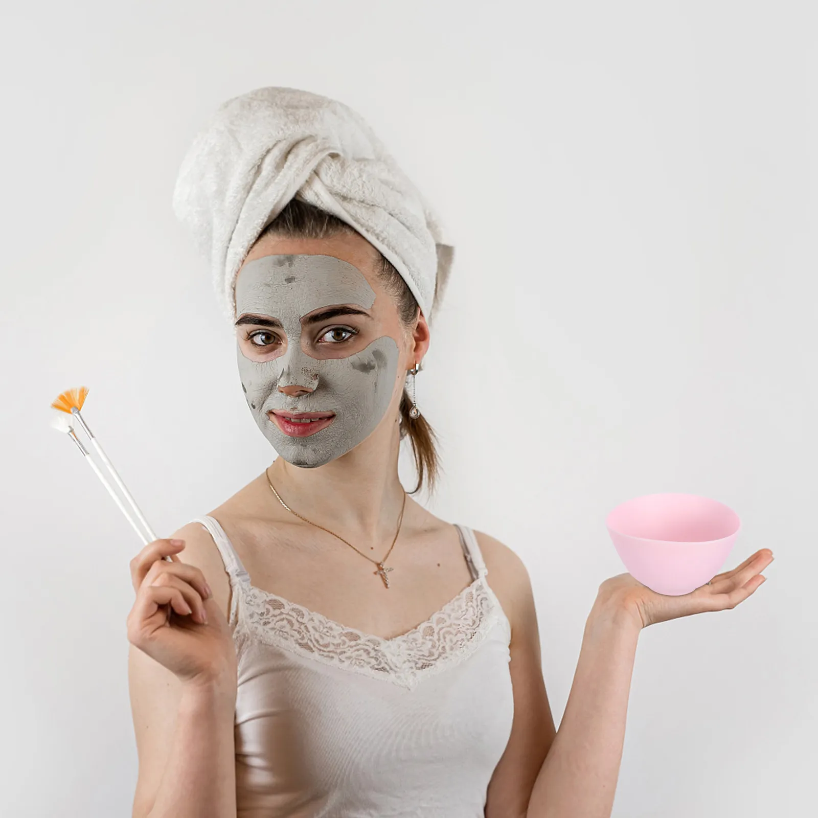 Home Use Silicone Bowl 12.5x8cm Odorless Anti-Drop Stable Prep Measuring Mask Mixing Bowl Pink Microwave Dishwasher Safe