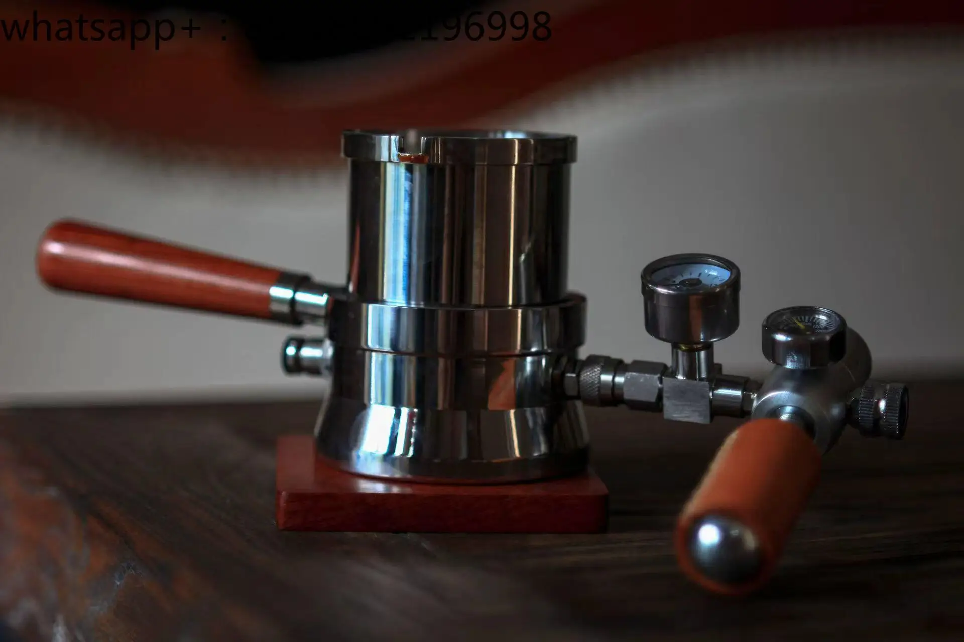 Upper Outlet Pneumatic Coffee Machine Advanced Version 304 Stainless Steel Italian 9bar Concentrated Extraction