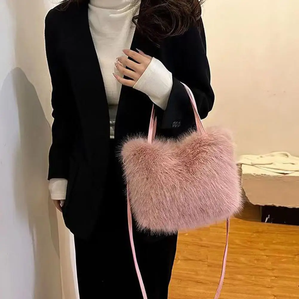 

Faux Fur Tote Bag Women's Bucket Plush Luxury Design Ladies Handbags Soft Winter Crossbody Shoulder Bags Handbag for Women