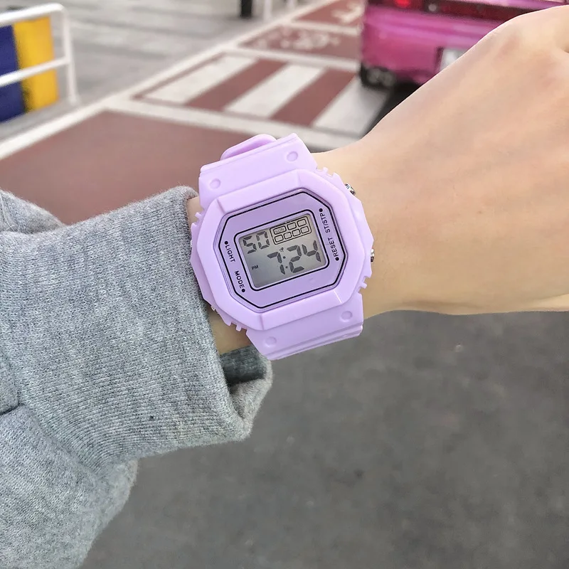 ساعة مربعة صغيرة شفافة للفتيات بتصميم بسيط لطلاب المدارس المتوسطة ساعة إلكترونية مضيئة للأطفال على شكل وحيد القرن #4