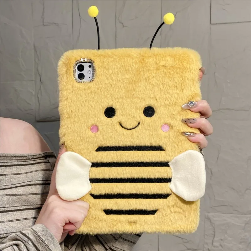 3D Cartoon Bee Shap…