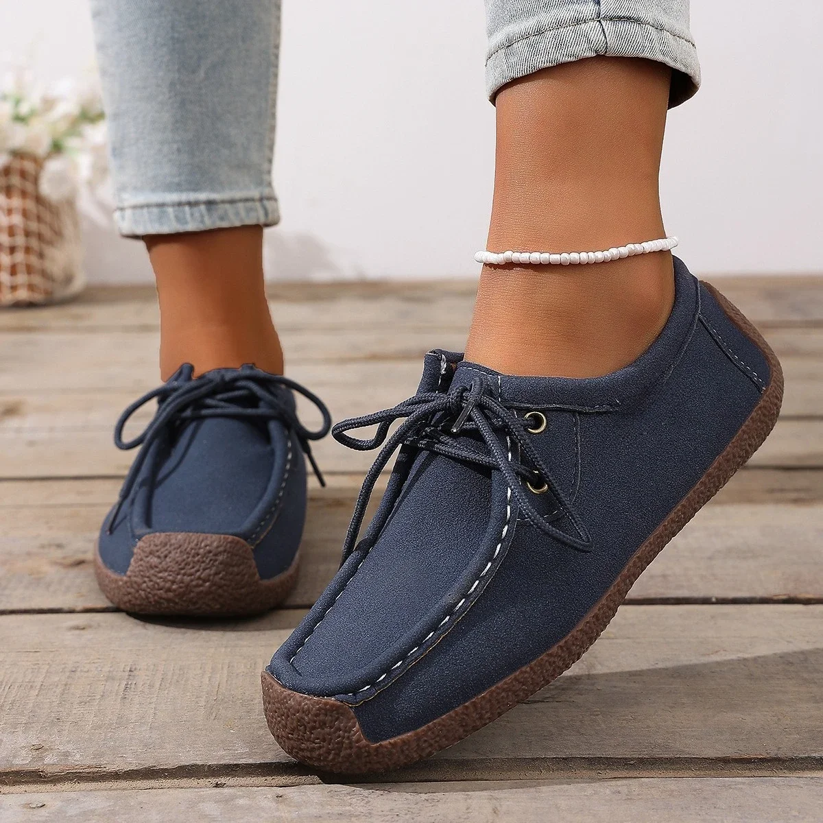 

New Arrival Women Casual Shoes 2026 Suede Leather Flats Sneakers Lace Up Moccasins Ladies Shoes Fashion Loafers Plus Size 35-42