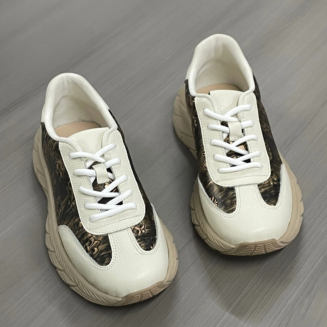 Xingliupi New Arrival Women's Shoes High Quality Casual Shoes Popular Girl Sneakers for Women Unique Shape Genuine Leather