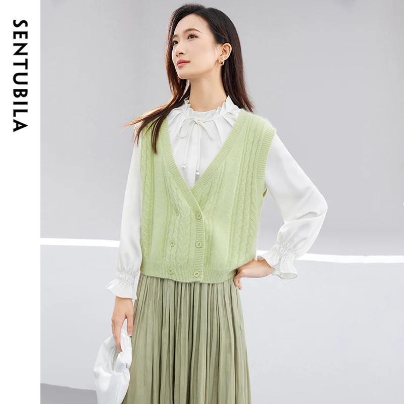 

SENTUBILA Preppy Style Knitted Vests Tops 2025 Spring New Vintage Casual Loose V Neck Double Breasted Sleeveless Coats W41J53021