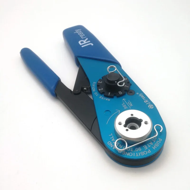 Ratchet crimper tool for solid contact applicable to series, comes with gage and removal tool