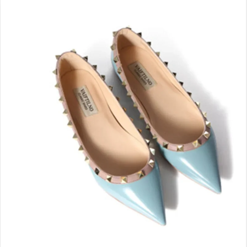 Lady Lock Studs British Style Flats Pointy Toe Shiny Mat Shoes Patchwork No Heels Slip-On Spony Sole 2024 New Arrivals Chaussure