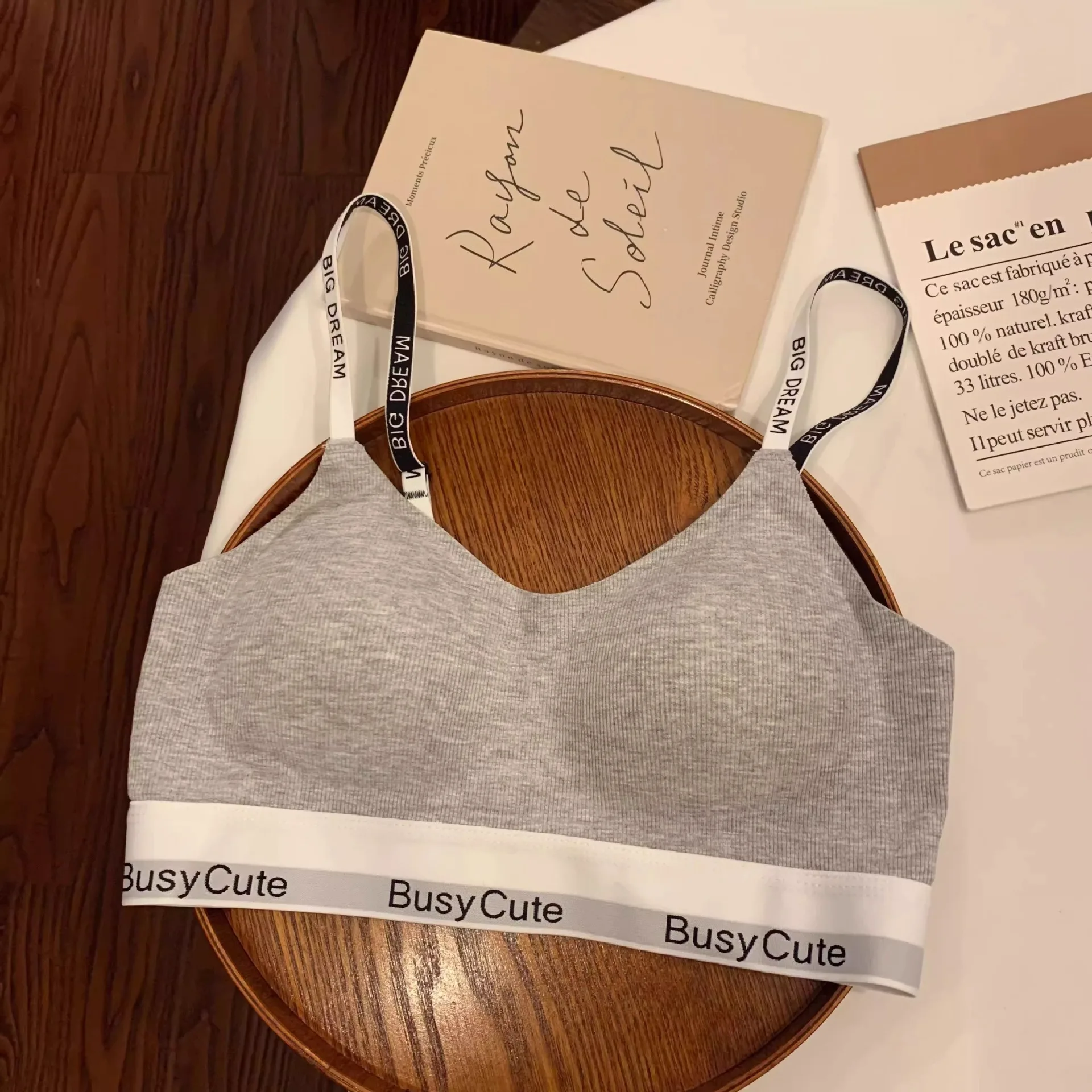 طقم حمالة صدر رياضية للصدر الأ - مراجعة Underwire Bra Padded وسعره