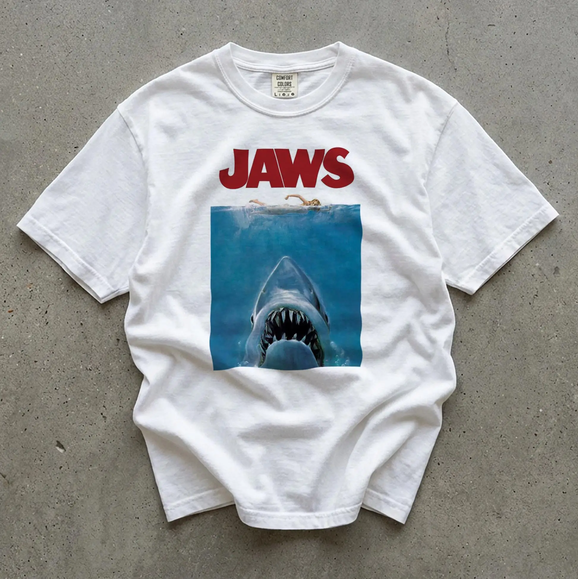 Camiseta con el póster de la película Jaws | Camiseta con estampado de tiburón, de corte holgado, cuello redondo y manga corta