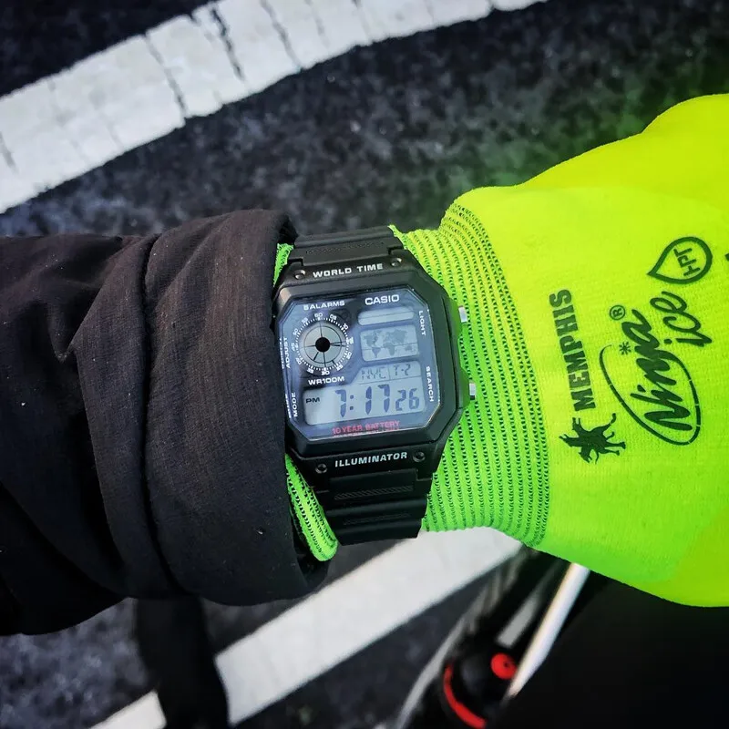 ساعة كاسيو للرجال عصرية مقاومة للماء رياضية للطلاب ساعة كوارتز خارجية متعددة الوظائف وعمر بطارية طويل مقاومة للماء للرجال