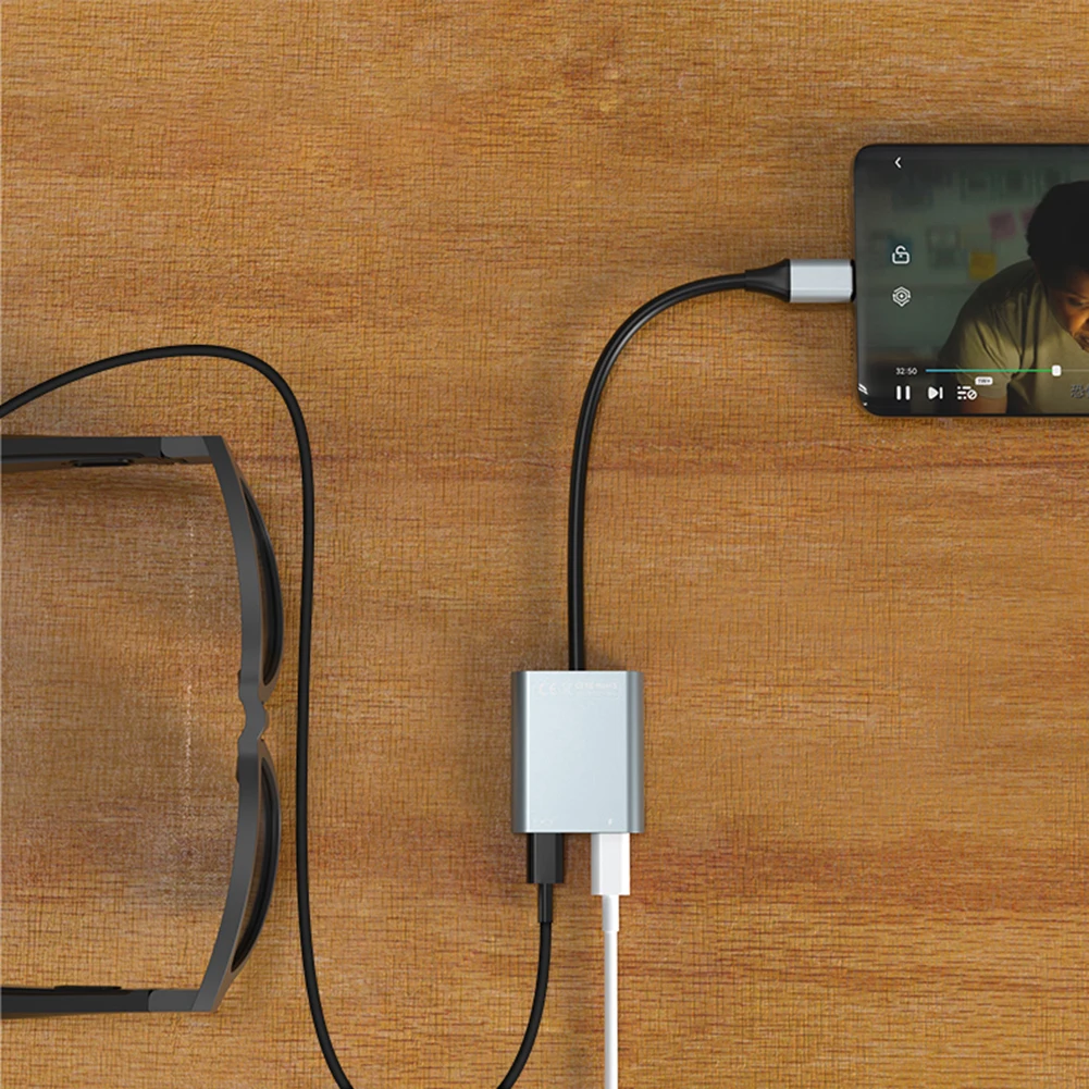 HUB USB-C 2 in 1 PD100W e trasferimento dati Docking station USB C Adattatore multiporta da 10 Gbps Dongle USB C per occhiali AR/PC portatile