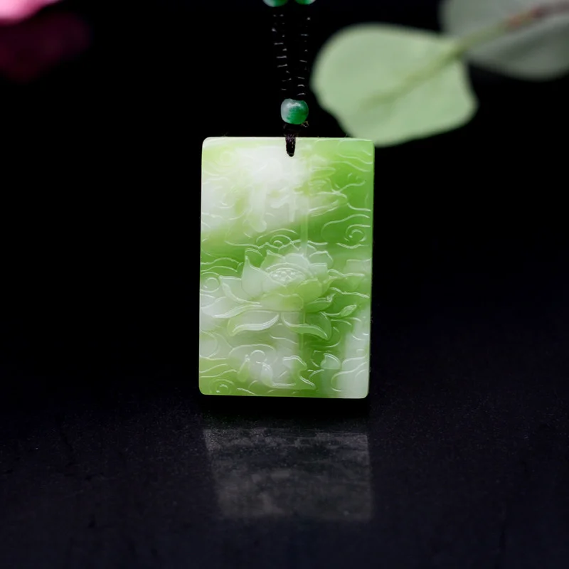 

Natural Green White Jade Lotus Pendant Necklace Chinese Buddhism Hand-Carved Fashion Charm Jewelry Amulet Gifts for Women Men