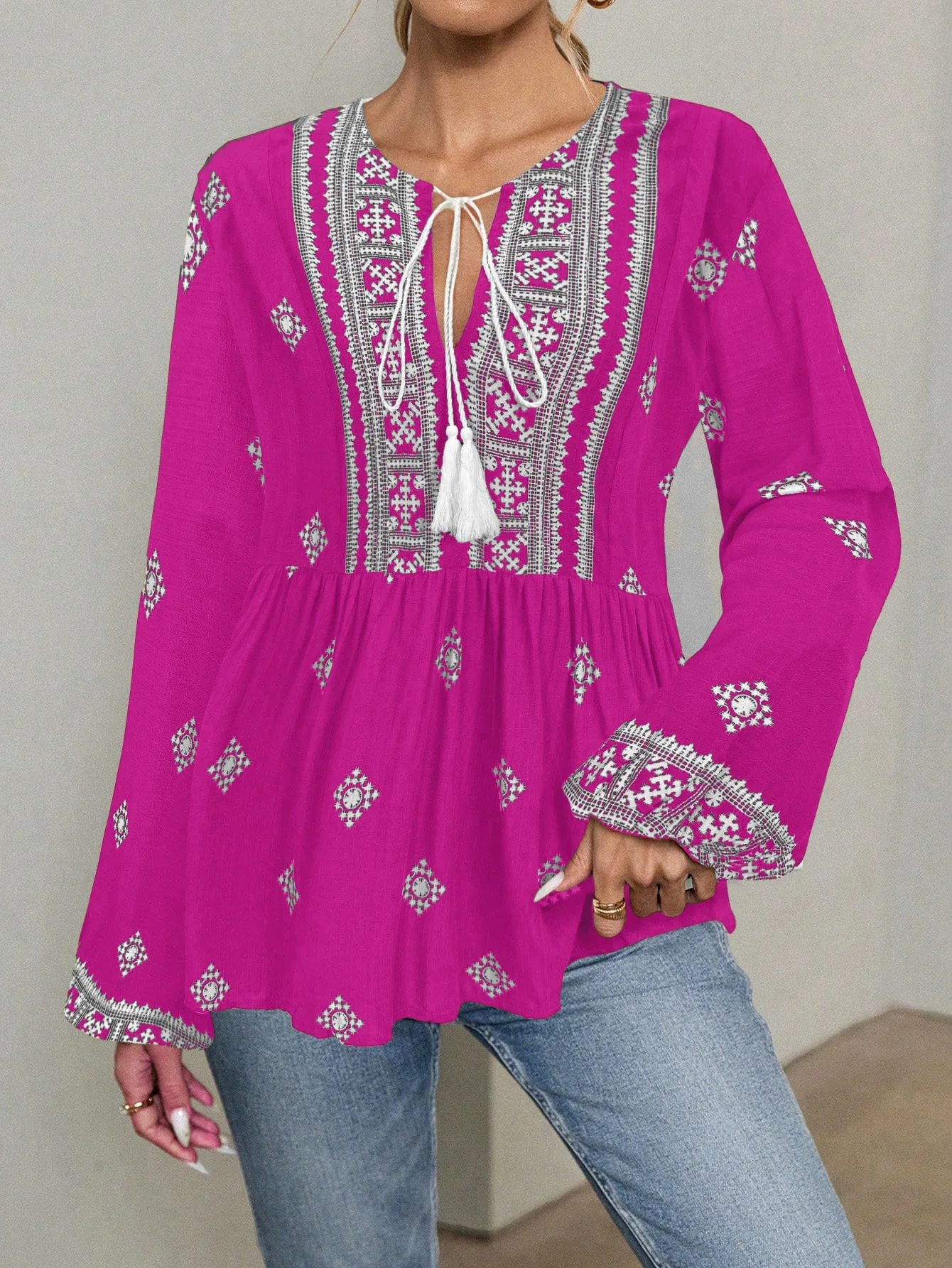 

2025 г., новая рубашка в европейском и американском стиле в этническом стиле с открытой передней пряжкой и широкими рукавами-фонариками, топ