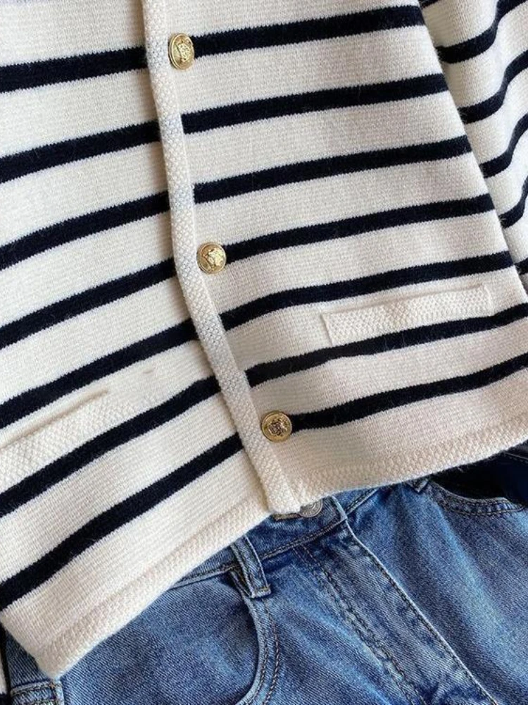 Deeptown Y2K Vintage Striped Knitted Cardigan Women Korean Old Money Oversized Cropped Sweater Elegant Casual Chic Tops Harajuku