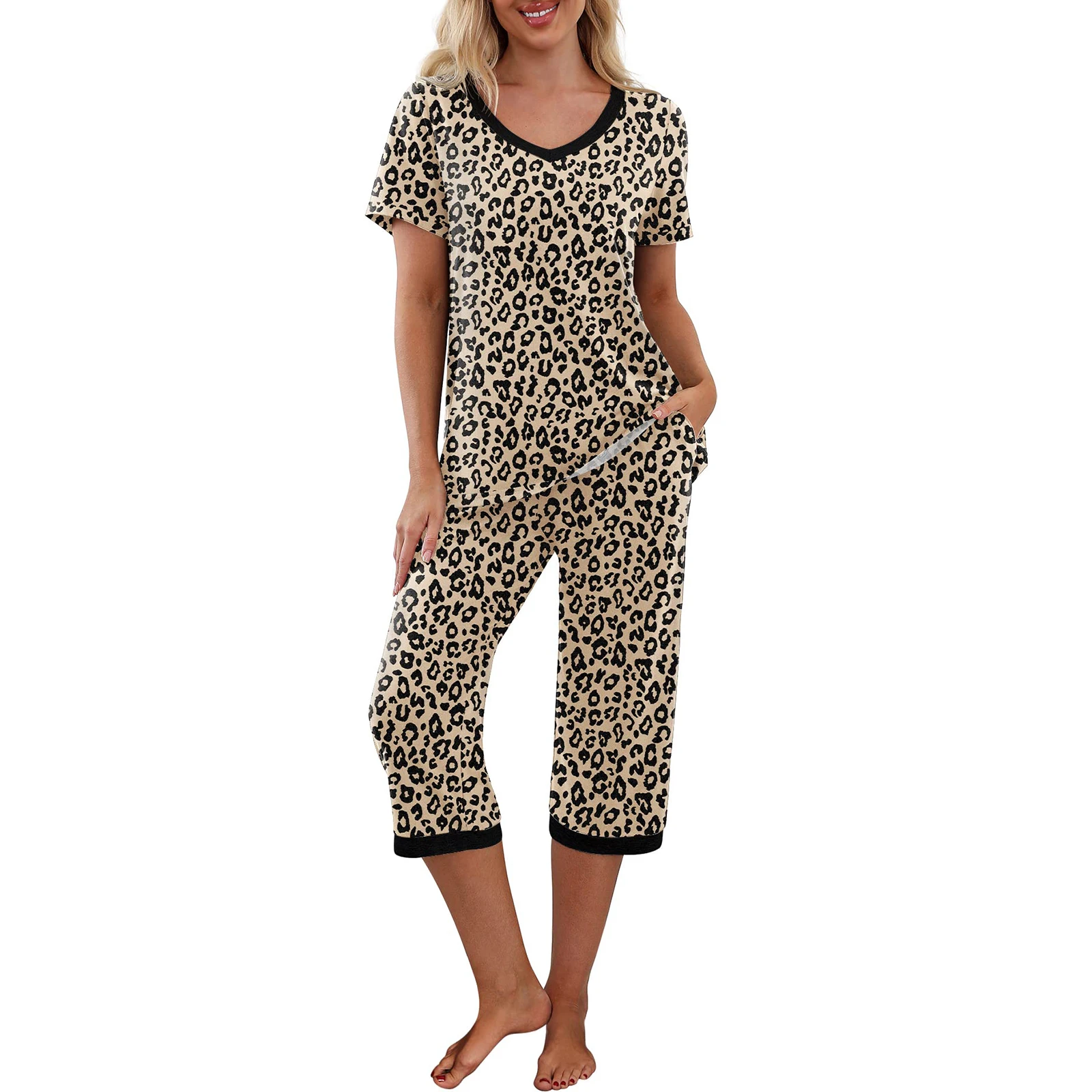 2024 New Women\'s Pajama Set Short Sleeve V Neck T-shirt and Capri Pants Sleepwear Contrast Color/Floral/Leopard Lounge Suits