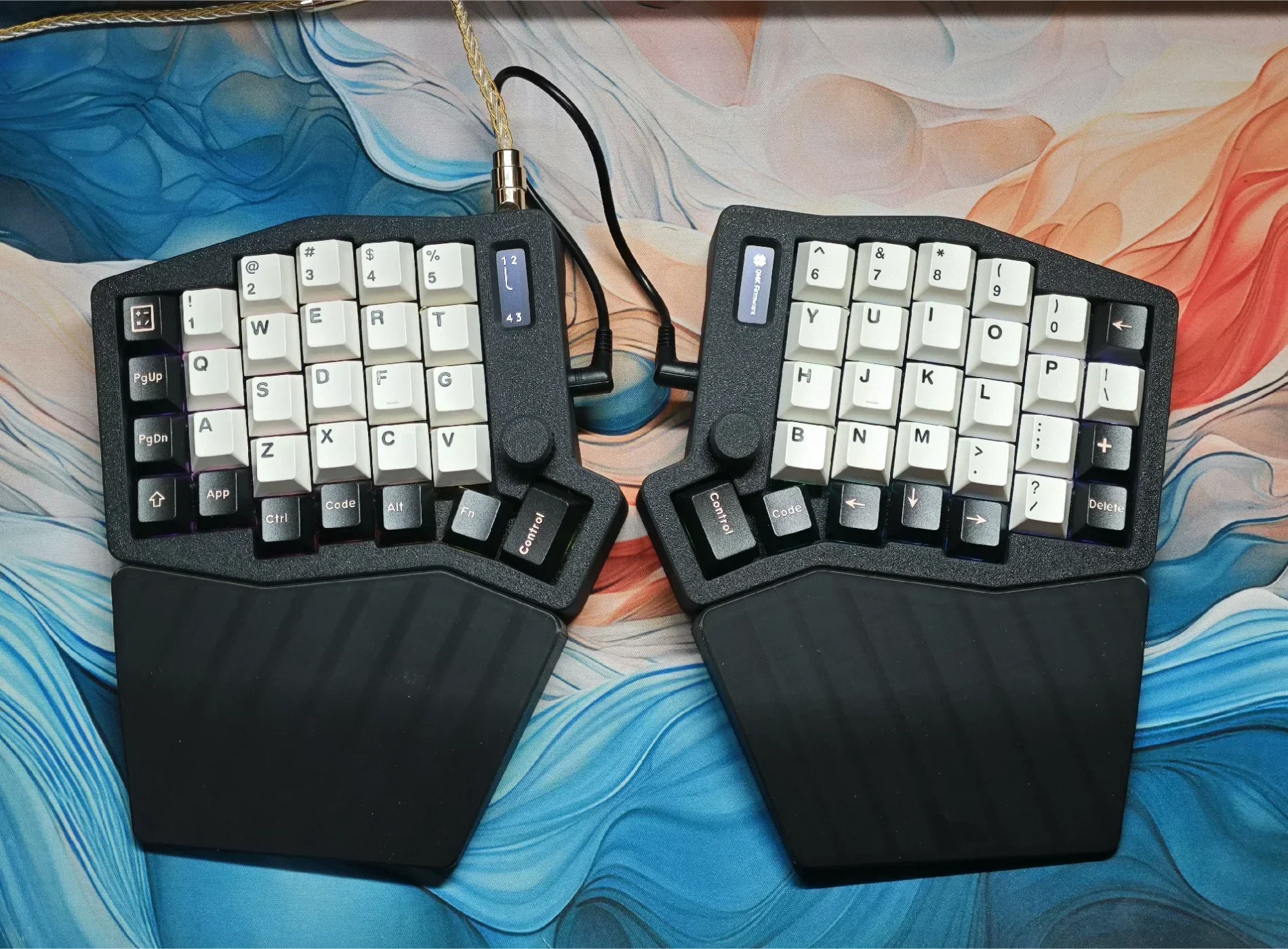 Imagem -02 - Kit de Teclado Mecânico com Atração Magnética Palm Descanso Personalizado Único Modo Chifre com Fio Split Suave Rgb