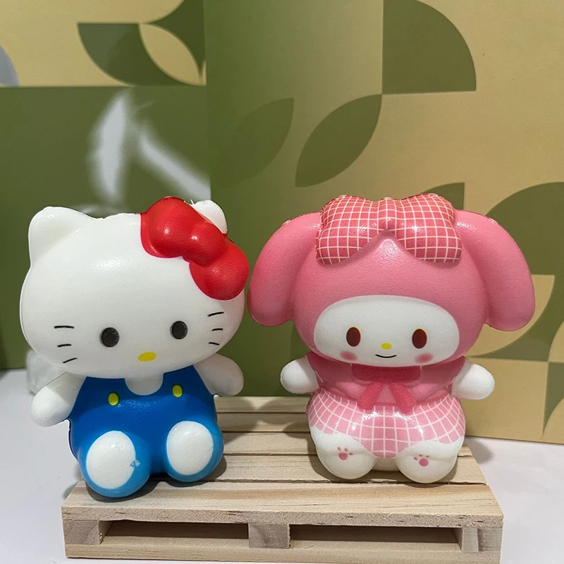 Hello Kitty Sanrio Slow Rebound Decompression Toys Kuromi Stress Relief Toys Kawaii Melody Anime Cartoon Children's Gift