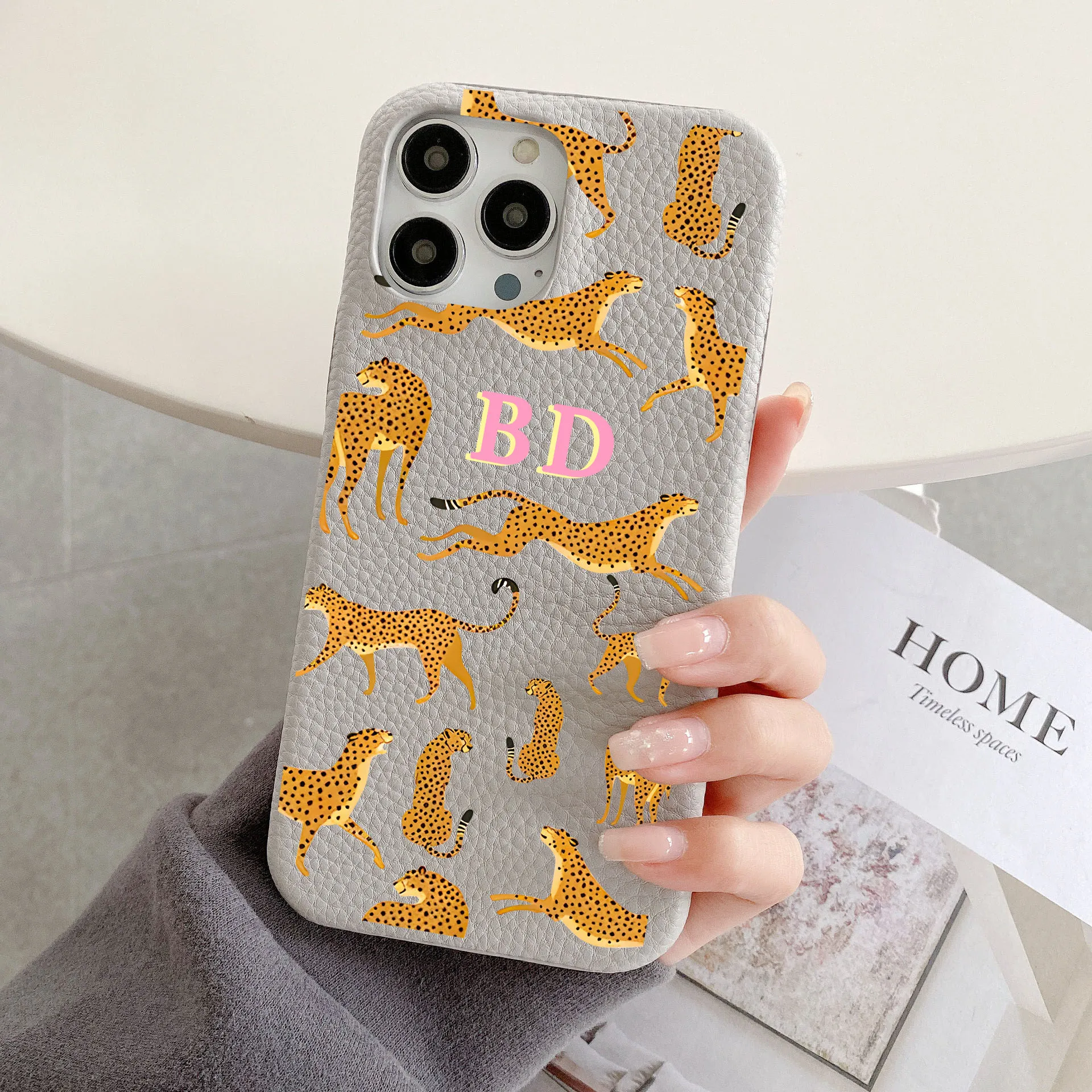 Leopard Custom Initials Name Letter Leather phone Case For Iphone 15 16 pro 14 13 Pro Max 12 Mini 11 kafr letters Luxury Covers