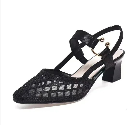 

New low-heeled shoes with diagonal straps for women, all-match, fresh rhinestone pointed shoes, Zapatos De Mujer pumps