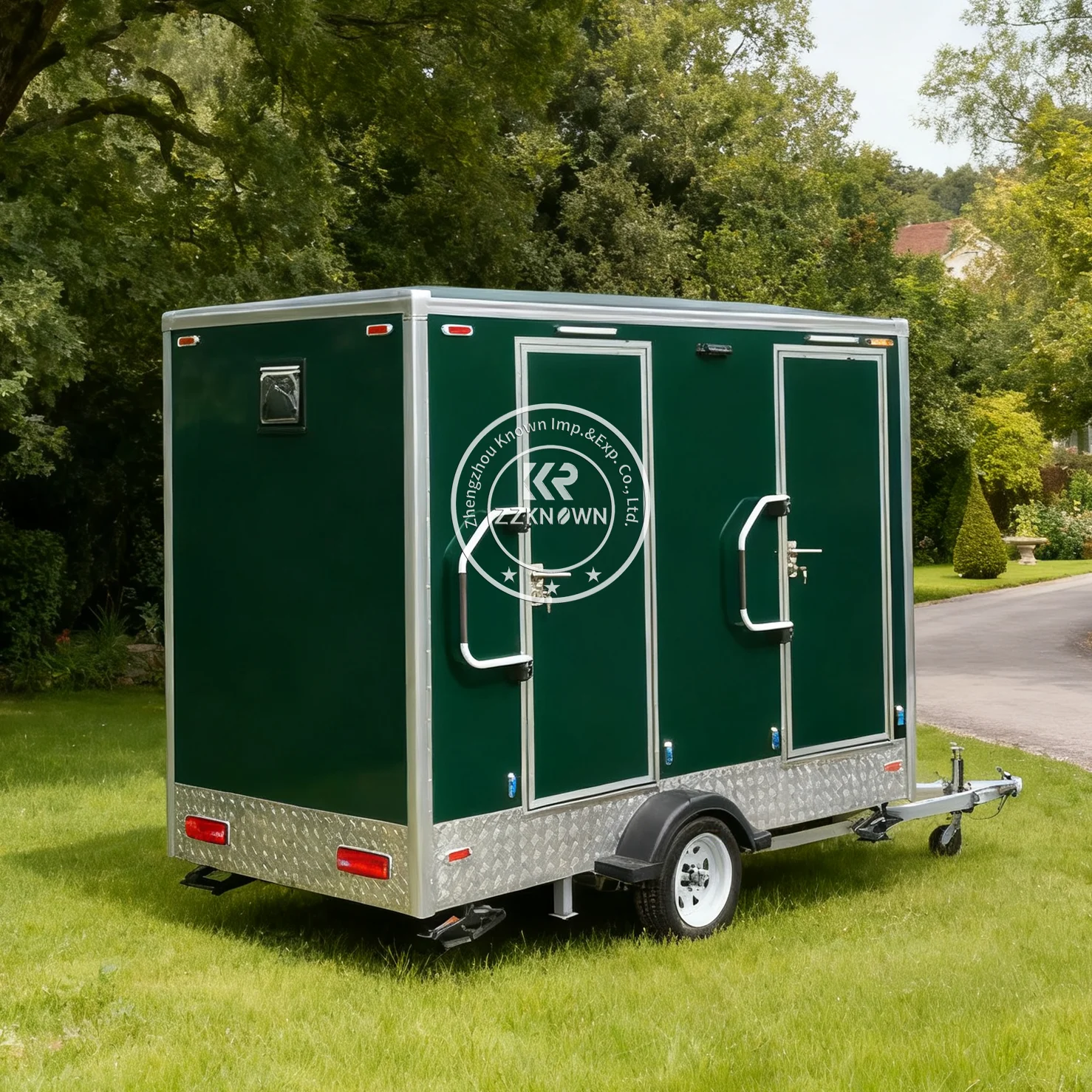 

Luxury Mobile Event Restroom Camping Toilet And Shower Trailer Portable Event Camping Bathroom Trailer with Water Tank