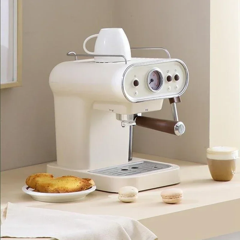 ماكينة صنع القهوة الكهربائية الإيطالية الرجعية ماكينة الاسبريسو نوع المضخة شبه الأوتوماتيكية مع رغوة الحليب البخارية 1050 واط للكابتشينو