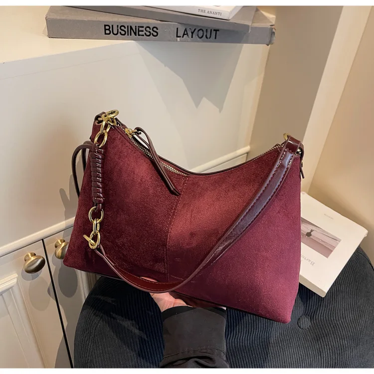 حقيبة كتف واسعة كلاسيكية لخريف وشتاء 2025، حقيبة كروس نسائية غير رسمية، محفظة للركاب من النهار إلى الليل، حبال بسيطة #1