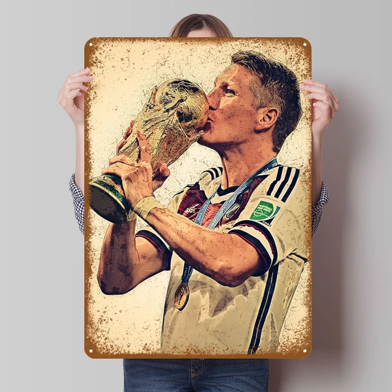 Bastian Schweinsteiger Sinais de metal Pôster esportivo Decoração estética Sala de estar Sinal de flandres personalizado para decoração de arte de parede