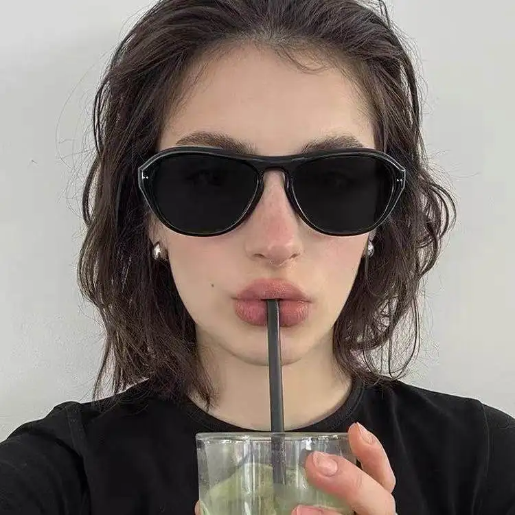 Oculos-de-sol-retro-de-armacao-grande-feminino-estilo-de-alta-moda-sensacao-da-internet-pose-de-celebridade-protecao-uv