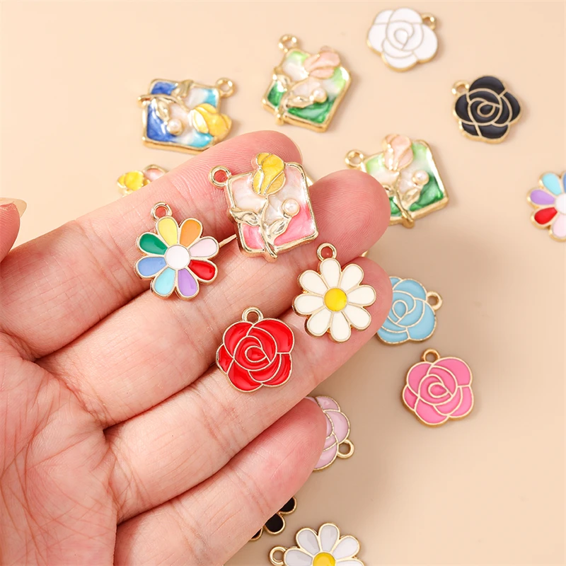 10 Stück niedliche, bunte Emaille-Blumen-Anhänger für Ohrringe, Halsketten, Armbänder, DIY-Bastelarbeiten, Schmuckherstellung, Zubehör – Detail 2