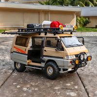 1:24 Mitsubishi Delica Off Road MPV Diecast Alloy Car Model Metal Classic Outdoor Collectible Decorative Birthday Gift With Boy