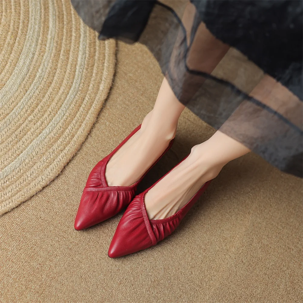 Taoffen Casual Women\'s Pumps Real Leather Folds Pointed toe High Heel Fashion Soft Slip On Low-heeled Solid Casual Office Shoes