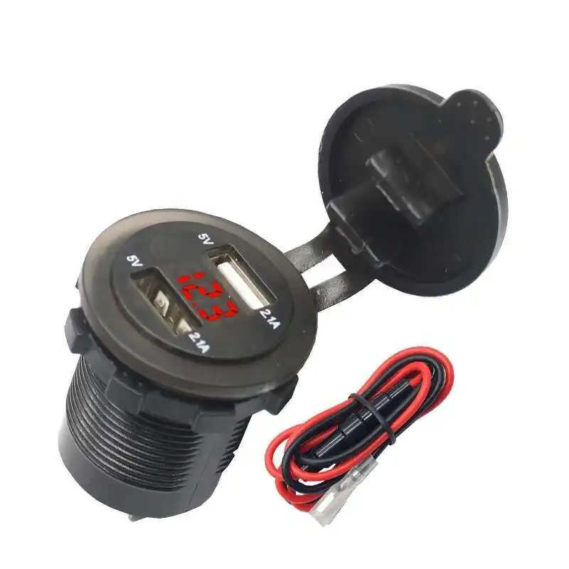 

12V 24V DC 3.1A 2.1A Dual USB Socket Car Charger Voltmeter With Voltage Display
