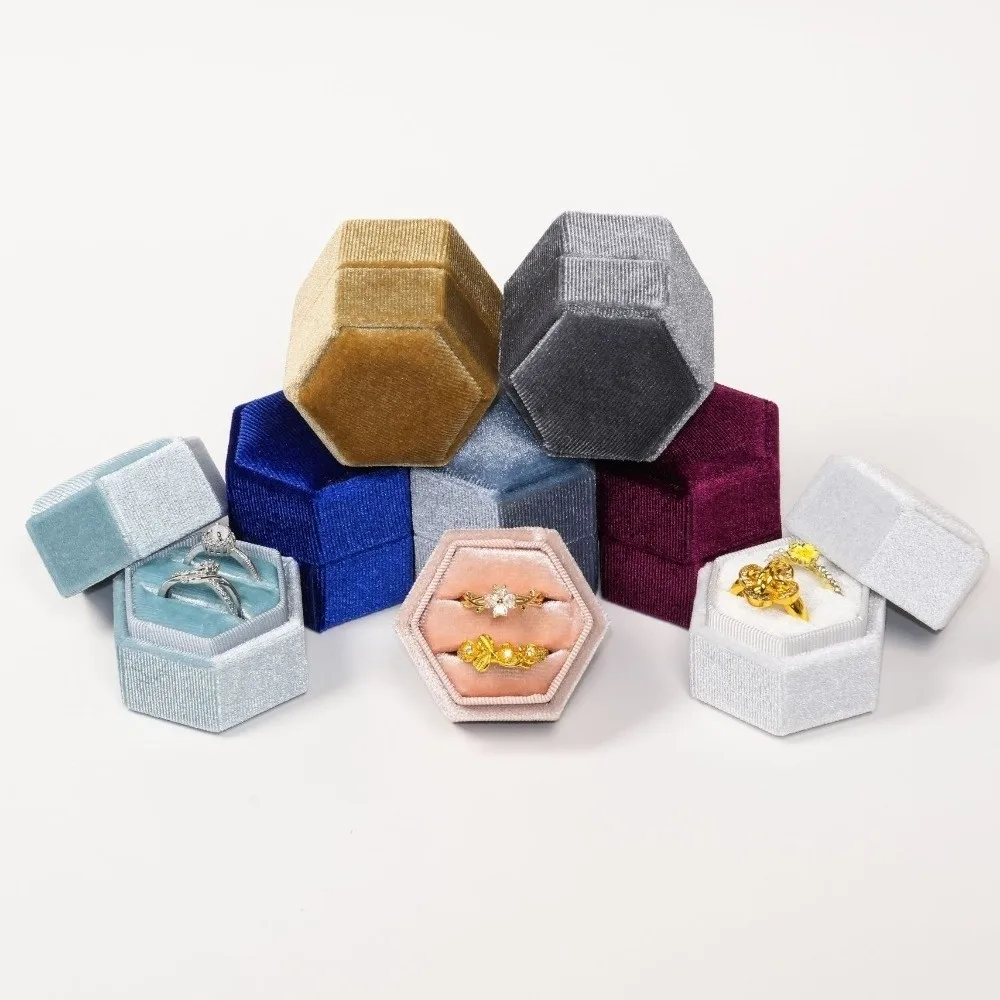 Durable Velvet Hexagon Vintage Ring Box High-End Double Slot Ring Storage Box Soft Portable Ring Packaging Box Engagement