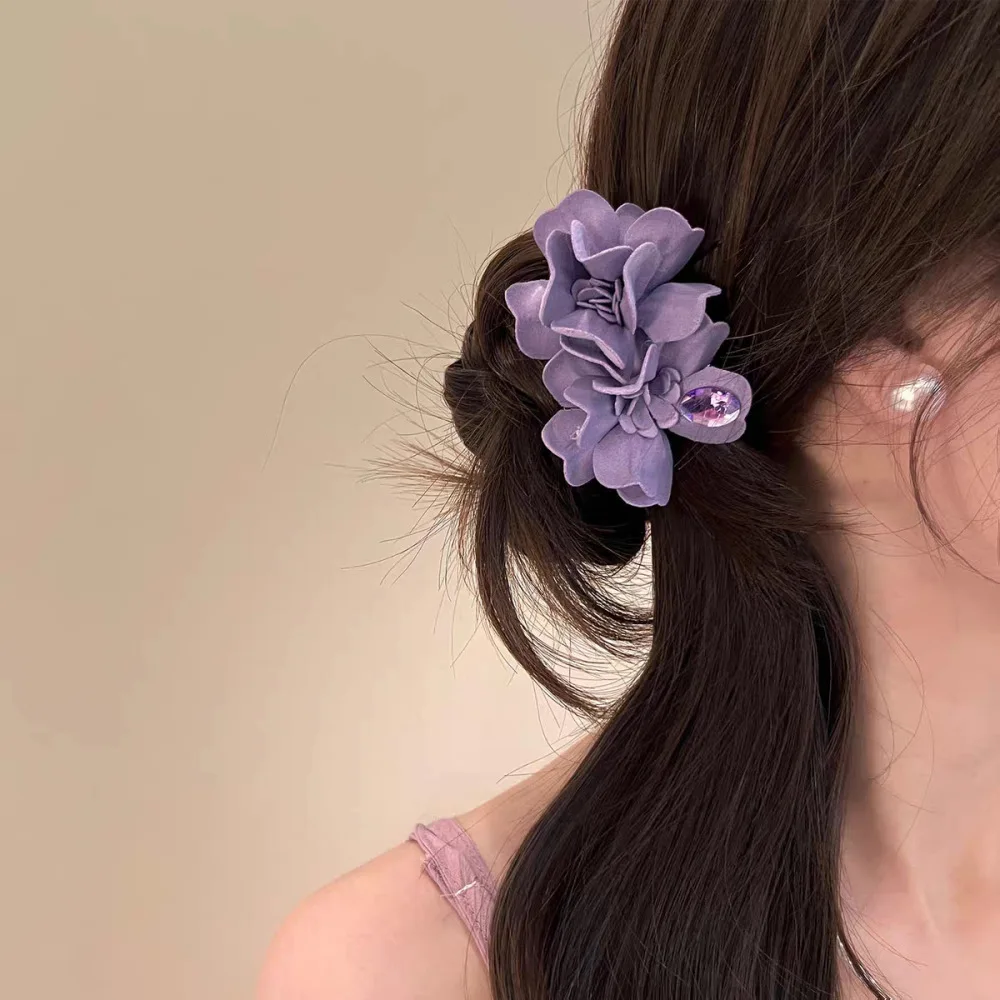 Sweet Style Simulation Lily Hair Clip Aesthetic Floral Barrette Women Summer Vacation Beach Hair Ornament Headpiece