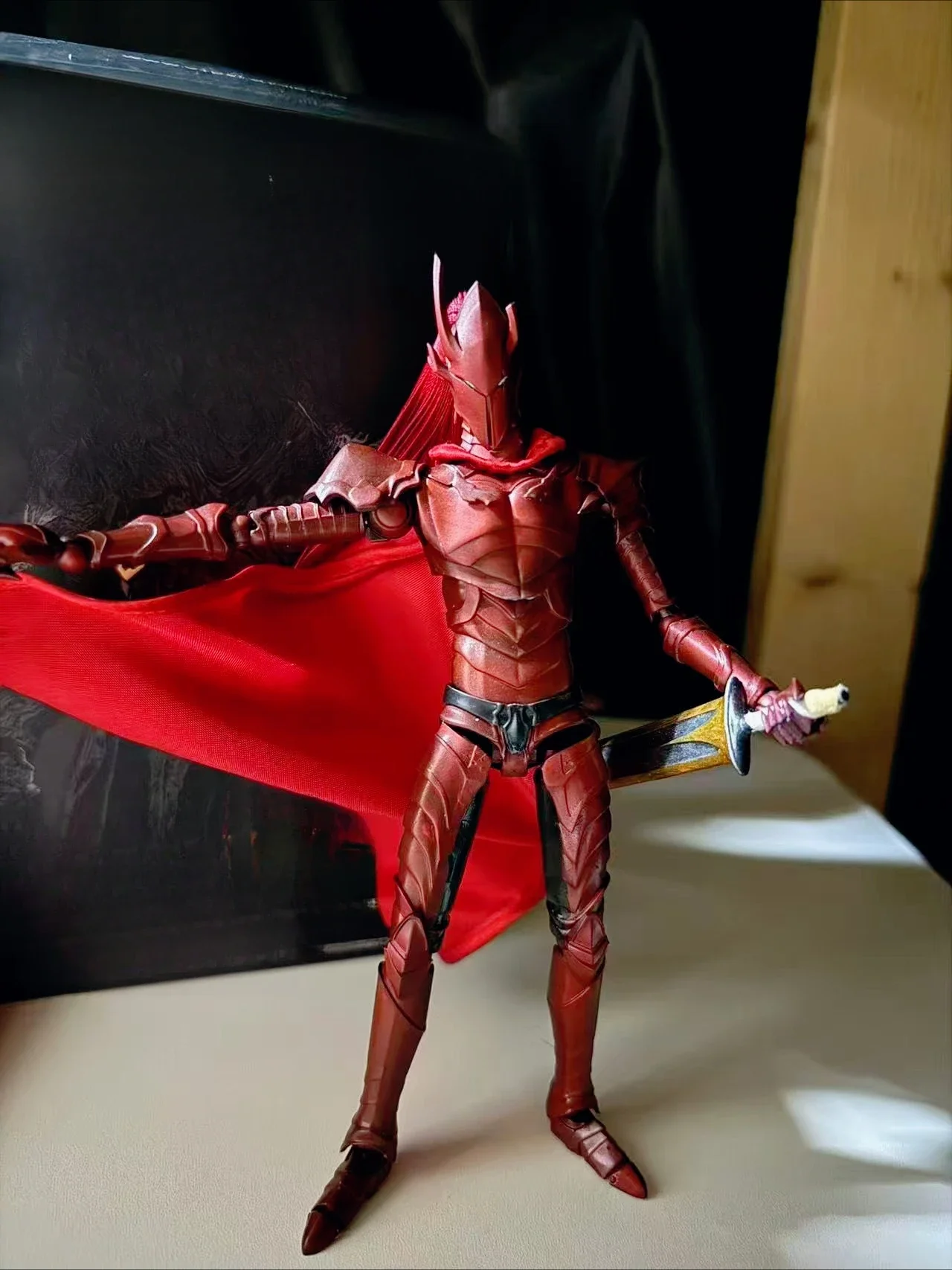 

Solo Leveling Knight Commander Yegelitte 1/12 Scale Multi - Jointed Poseable Custom Model Toy