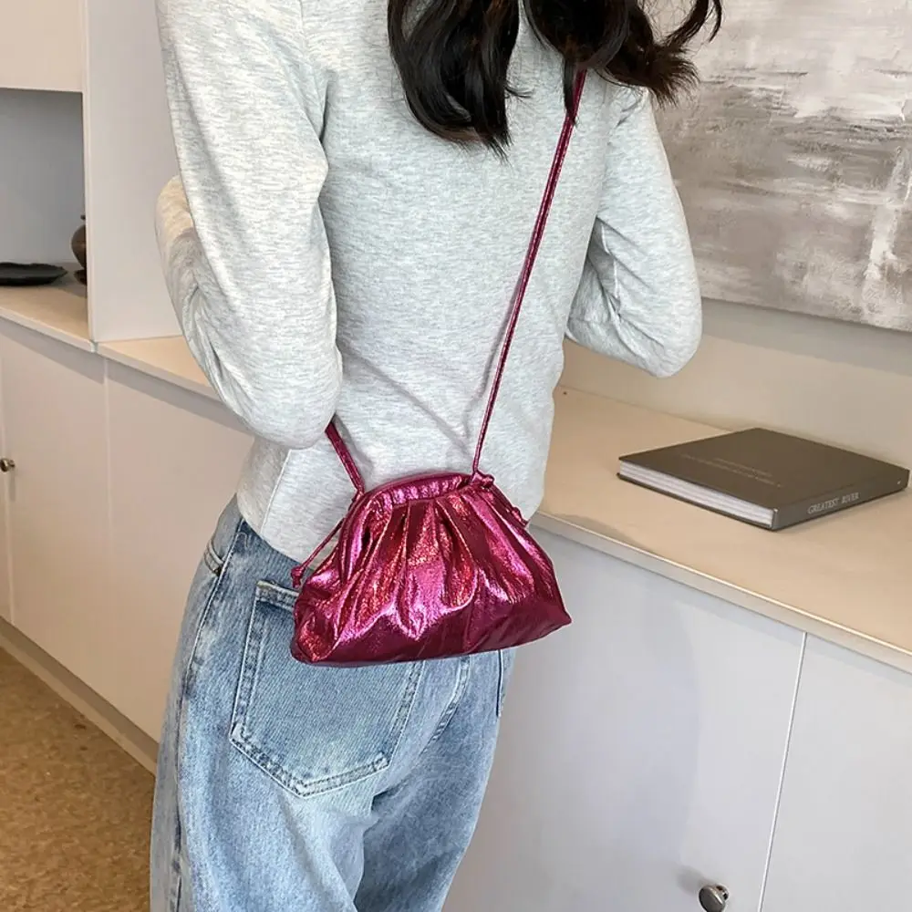 

Portable Leather Women Dinner Bag Solid Color Crossbody Bag Pleated Shell Bag Clutch Bag Lipstick Bag Cloud Bag Ladies